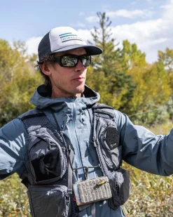Flyweight Fishing Vest