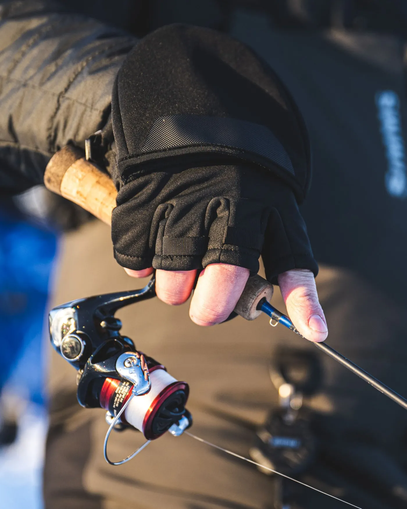 WINDSTOPPER® Foldover Fishing Mitt